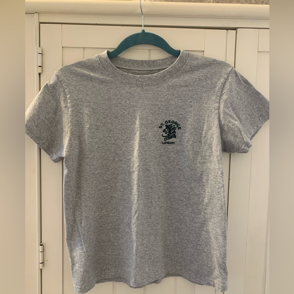 Brandy Melville t shirt